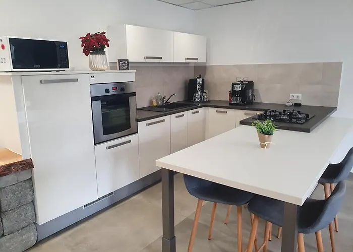 Chez Justine Baccarat